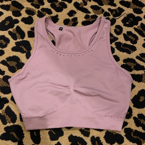 Gymshark Sports Bra - Picture 1 of 2